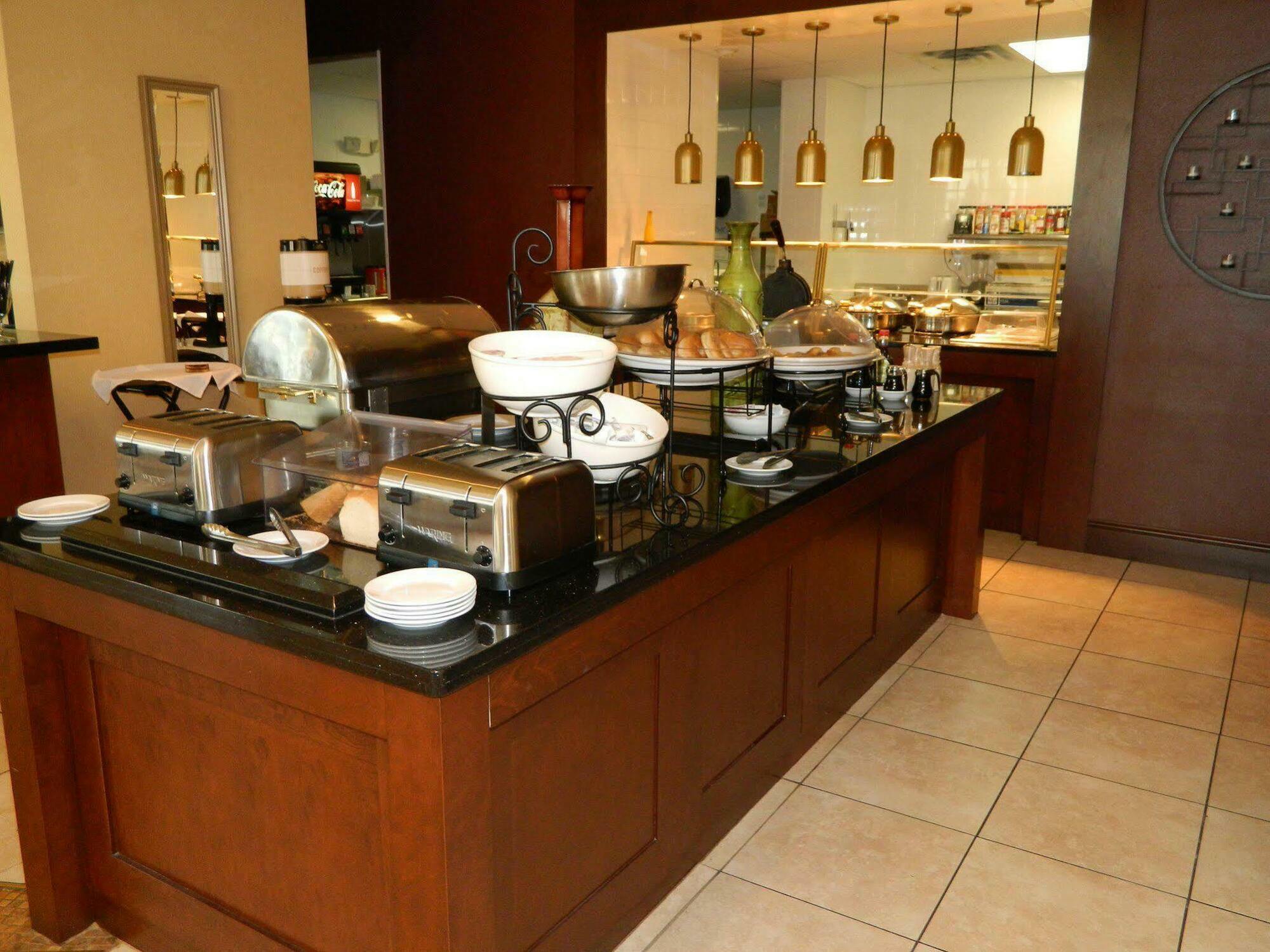 Hilton Garden Inn Odessa Buitenkant foto